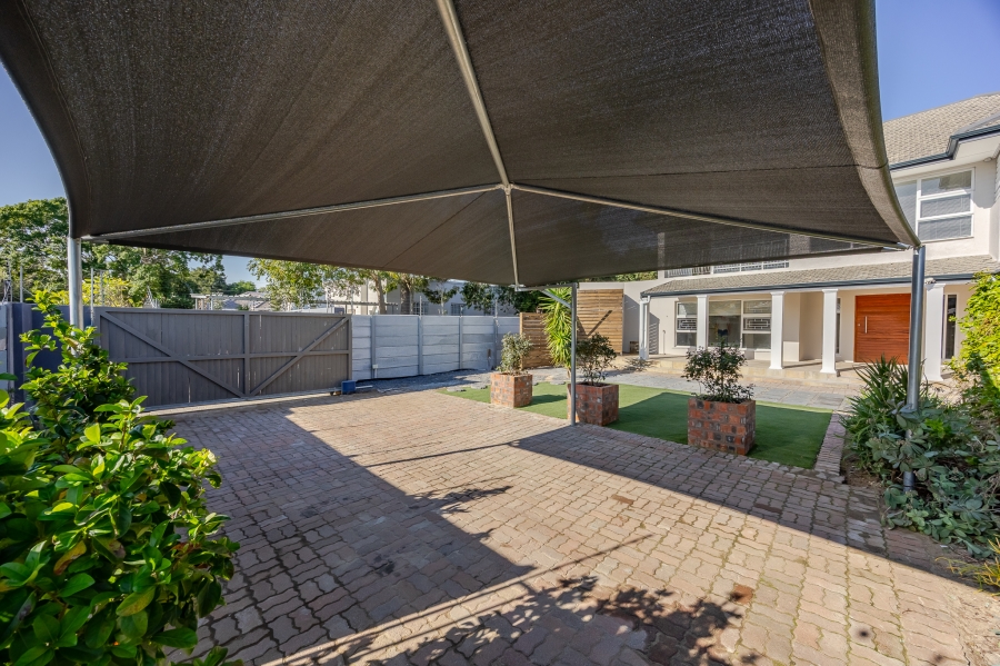 4 Bedroom Property for Sale in Belgravia Western Cape